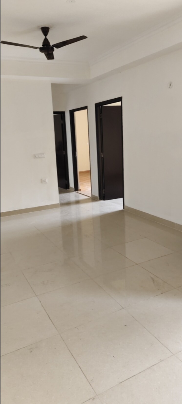 Room, amrapali-crystal-homes 3 Bedroom 1700 Sq.Ft. Apartment In Sector 76 Noida 9074568