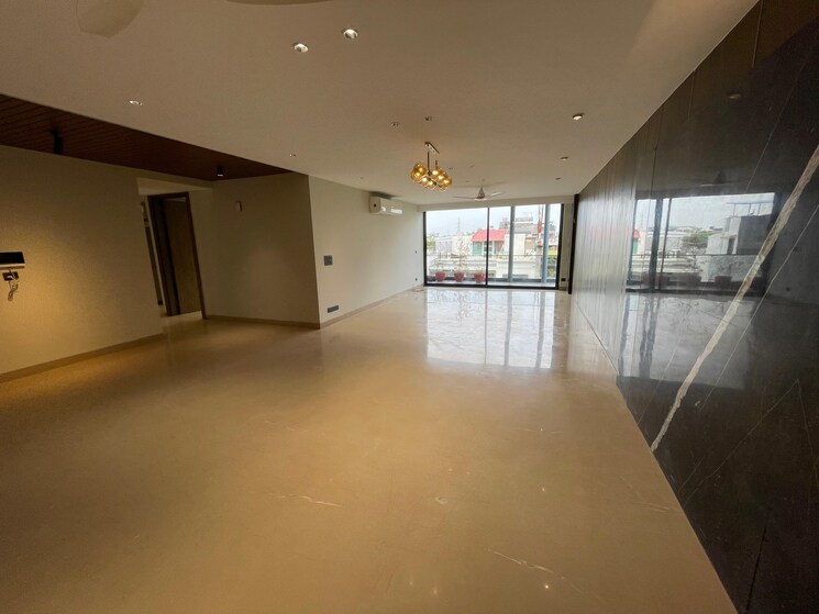 Room, sushant lok i 4 Bedroom 418 Sq.Yd. Builder Floor In Sushant Lok I Gurgaon 9074604