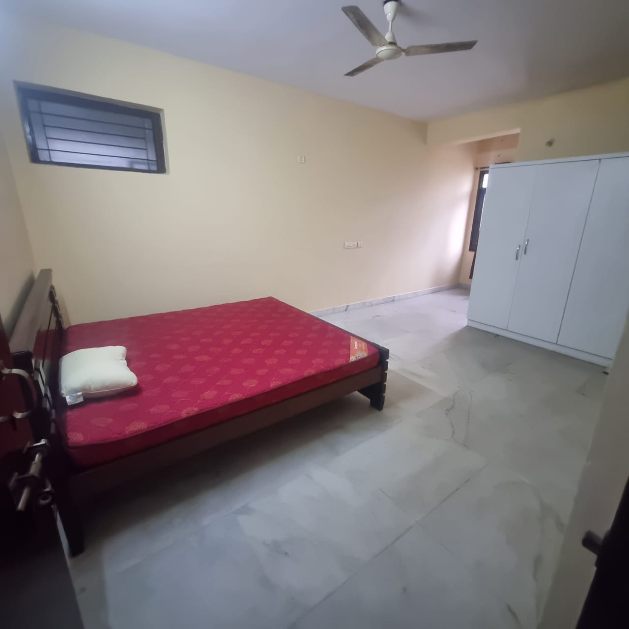 2 BHK Apartment For Sale in Elegant Cove