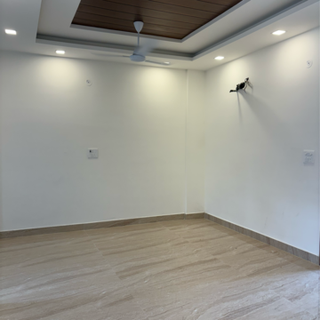 Room in 3 BHK Builder Floor at Sector 84 – for Rent