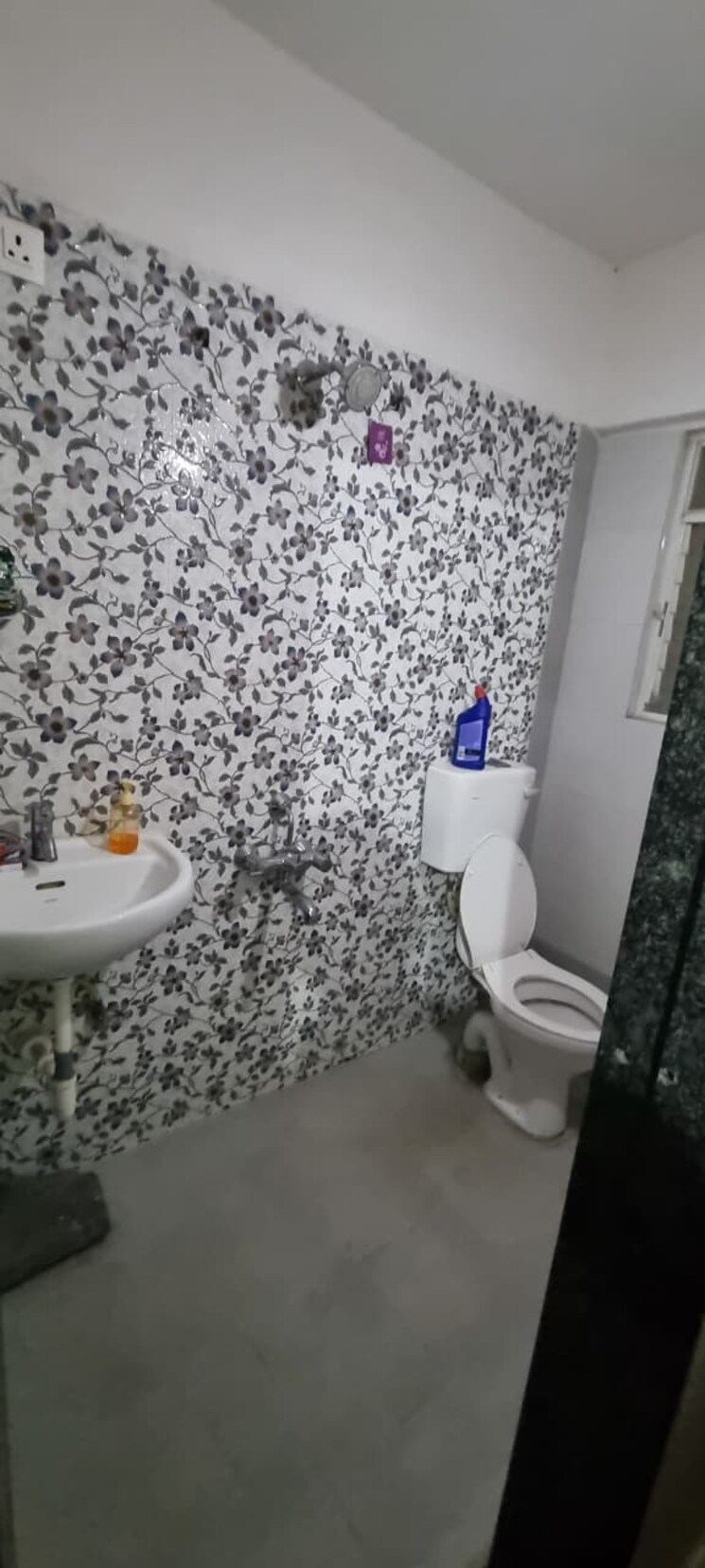 Bathroom, pavilion-regency 2 Bedroom 700 Sq.Ft. Apartment In Mahalunge Pune 9074629