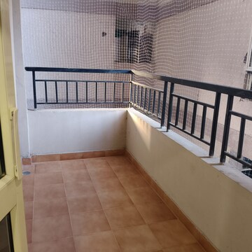 2 BHK Apartment For Rent in Mahagun Mywoods, Sector 16c Greater Noida