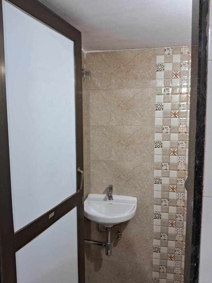 Bathroom, shree-chs-bhandup 1 RK 350 Sq.Ft. Apartment In Bhandup West Mumbai 9074722
