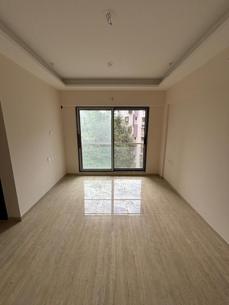 Room, je-and-vee-om-trimurti 2 Bedroom 687 Sq.Ft. Apartment In Malad East Mumbai 9074732