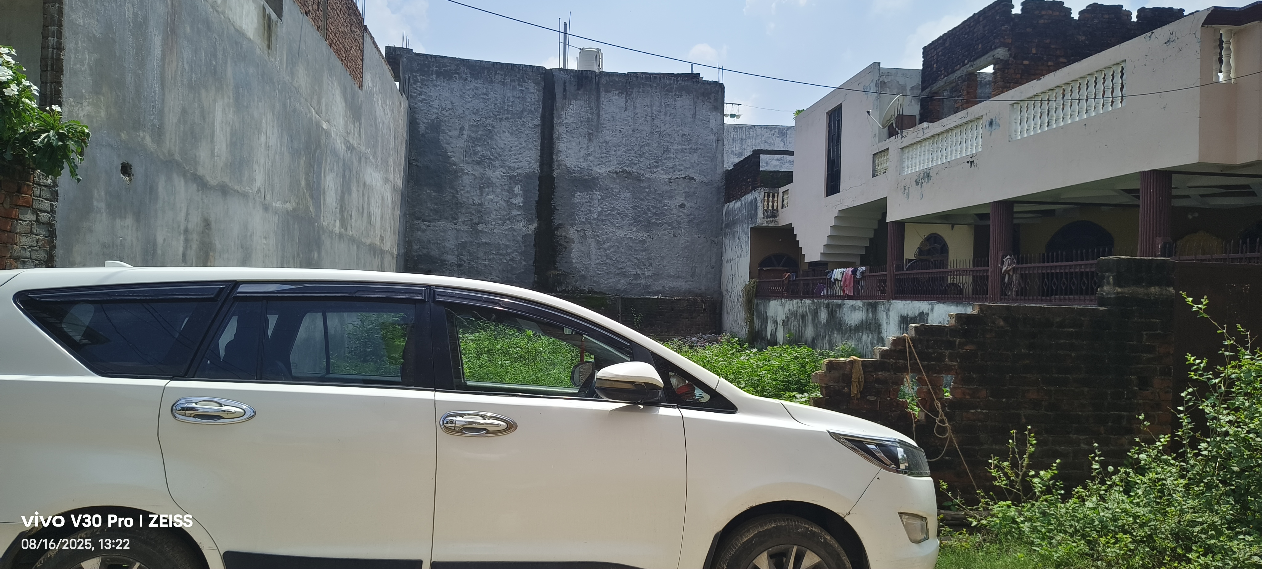 Plot For Sale in Plot Sale Takrohi Indra N