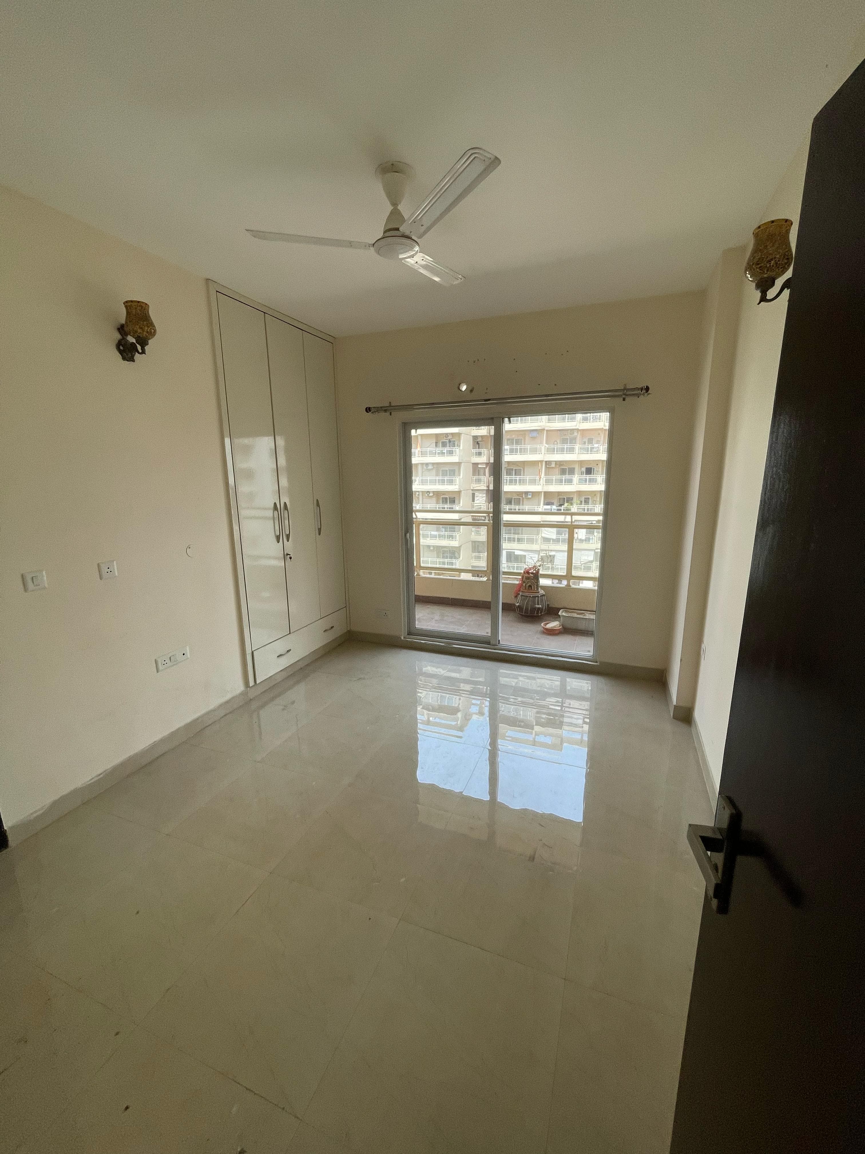 3 BHK Apartment For Sale in Elite Golf Green