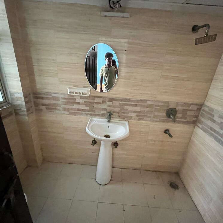 Attached Bathroom, amrapali-zodiac 3 Bedroom 1550 Sq.Ft. Apartment In Sector 120 Noida 9074796