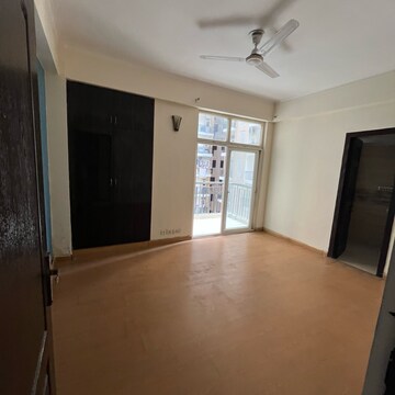 3 BHK Apartment For Sale in Amrapali Zodiac, Sector 120