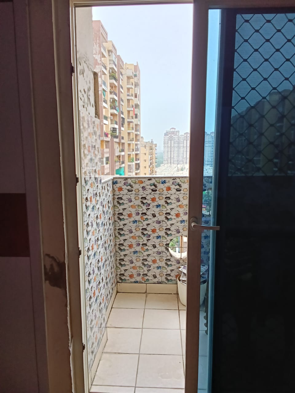 2 BHK Apartment For Sale in HIG Flats