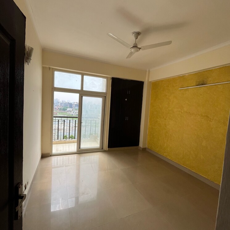 Room, amrapali-zodiac 3 Bedroom 1550 Sq.Ft. Apartment In Sector 120 Noida 9074819