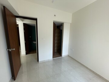 Room in 1 BHK Apartment at Lodha Quality Home Tower 5, Saket Complex – for Rent