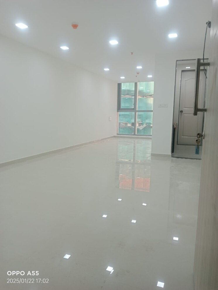Room, wadhwa-the-gateway Commercial Office Space 550 Sq.Ft. In Mulund West Mumbai 9074839