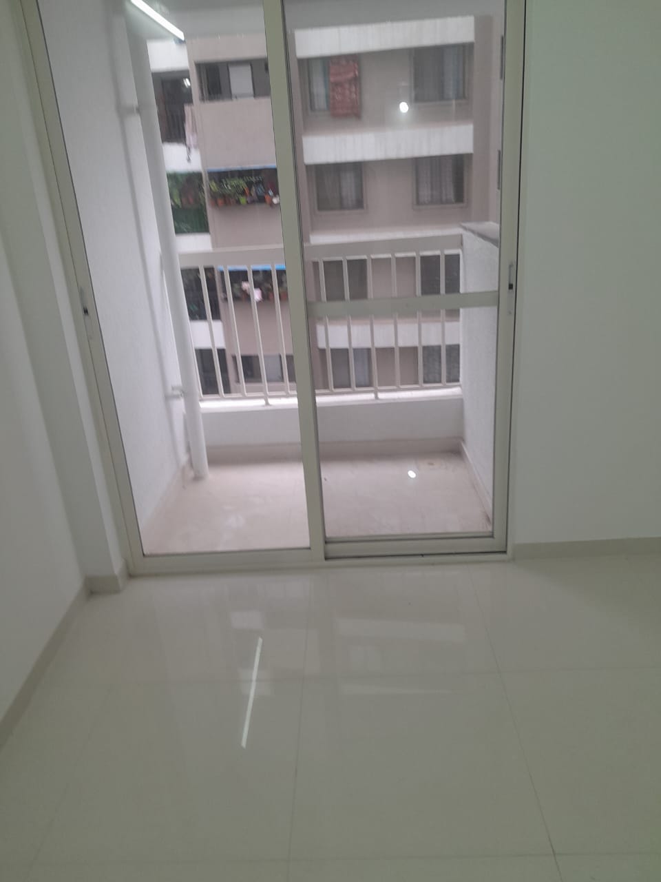 2 BHK Apartment For Rent in Pride World City Kingsbury