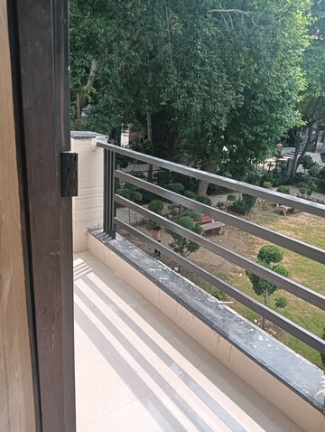 Balcony in 2 BHK Builder Floor at Housing Board Colony Sector 51, Sector 51 – for Rent