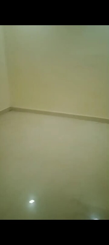 Room in 2 BHK Apartment at Krystal Homes, Sector 1 Greater Noida – for Rent