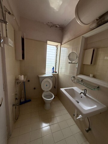 Bathroom in 2 BHK Apartment at Lodha Malabar, Malabar Hill – for Rent