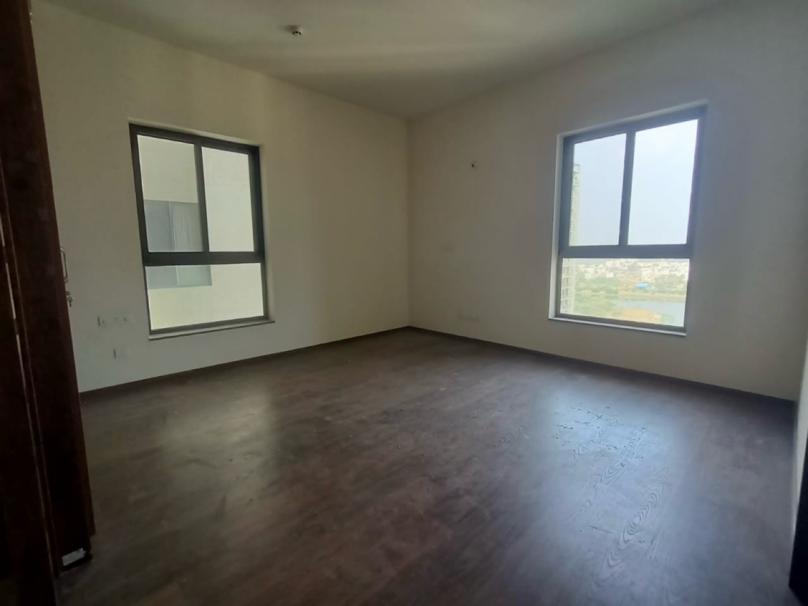 3.5 BHK + Servant Room,Study Room,Extra Room Apartment For Rent in Century Ethos