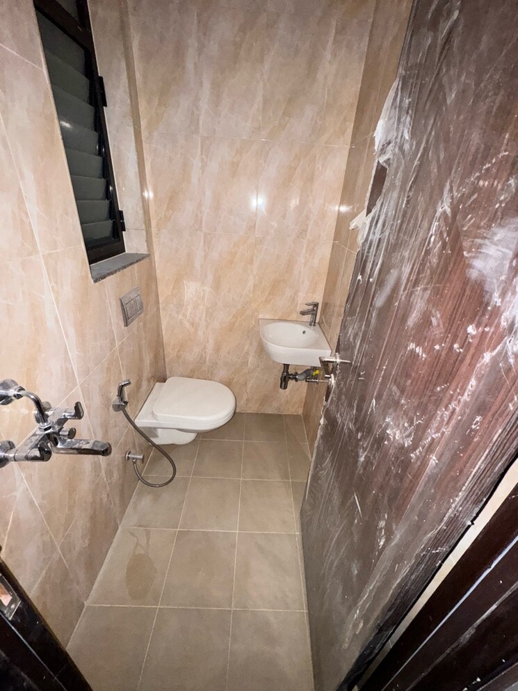 Bathroom, century-ethos 3.5 Bedroom 2100 Sq.Ft. Apartment In Hebbal Bangalore 9074887