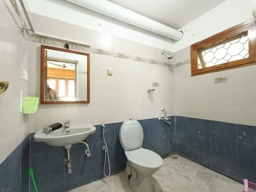 Team Area in 4 BHK Independent House at Hsr Layout – for Rent