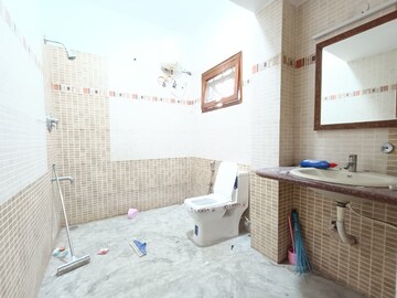 Bathroom in 4 BHK Independent House at Hsr Layout – for Rent