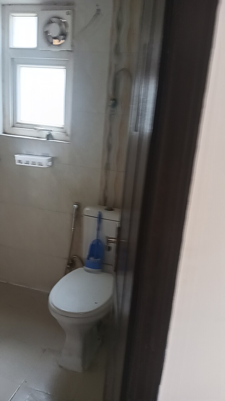 Bathroom, trident-embassy 3 Bedroom 1350 Sq.Ft. Apartment In Sector 1 Greater Noida Greater Noida 9074934