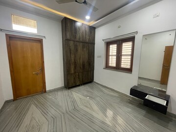 Bedroom in 3 BHK Apartment at Khajaguda – for Rent