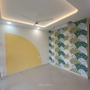 Room in 3.5 BHK Apartment at Goel Ganga Platinum, Kharadi – for Sale