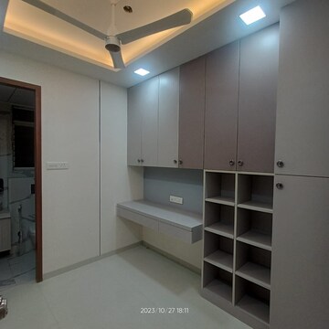 Room in 3.5 BHK Apartment at Goel Ganga Platinum, Kharadi – for Sale