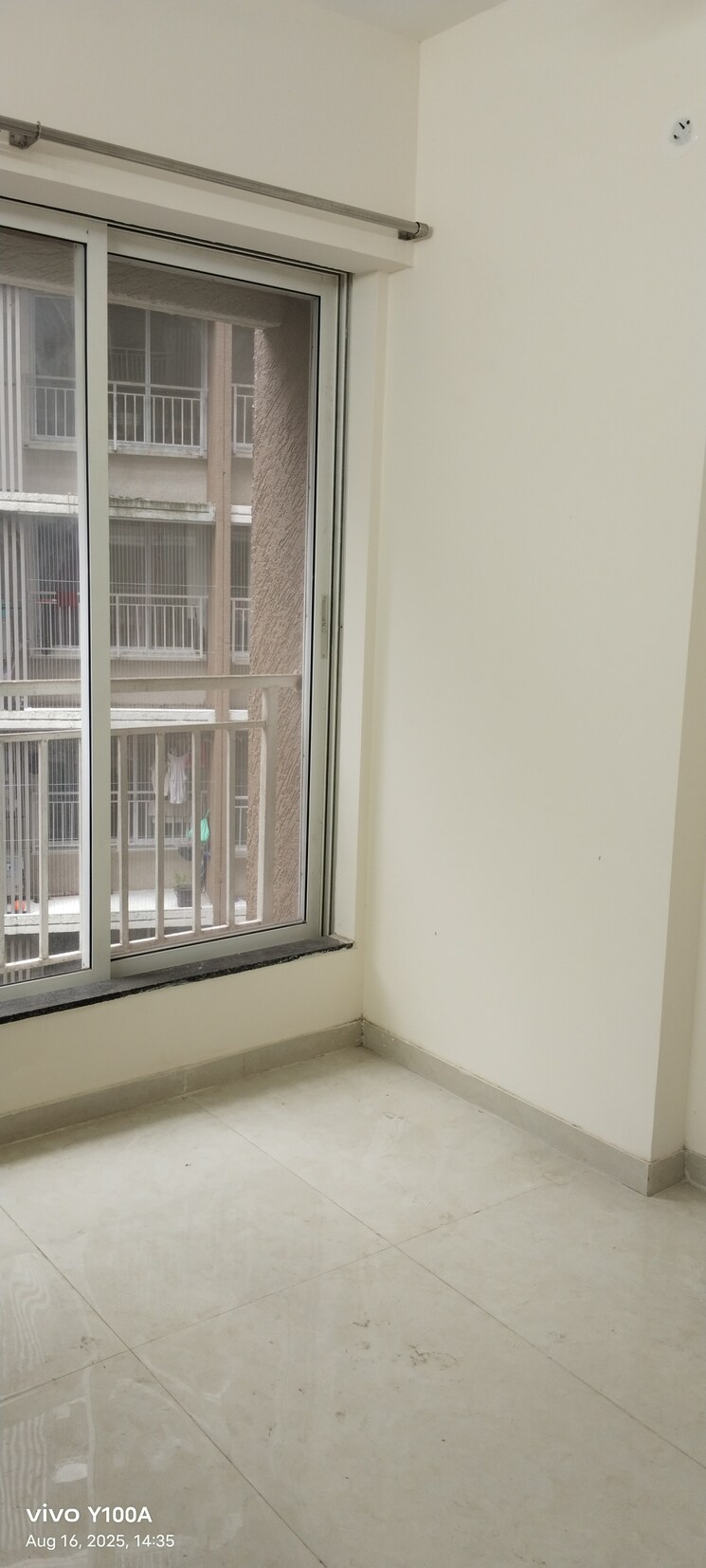 Room, drushti-sapphire 1.5 Bedroom 485 Sq.Ft. Apartment In Ghatkopar East Mumbai 9075016