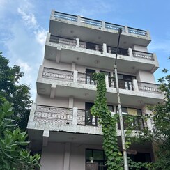 2 BHK + Pooja Room,Servant Room,Study Room,Extra Room Independent House For Sale in Noida Central