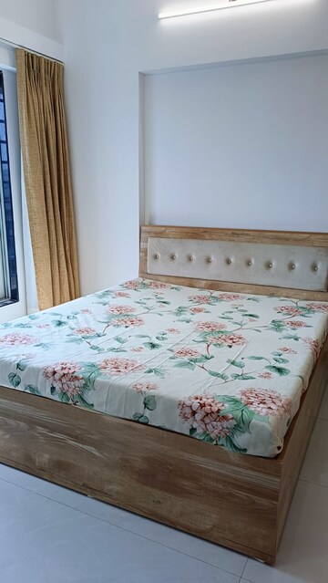 Bedroom in 2 BHK Apartment at Siroya New Jagdamba, Andheri East – for Rent