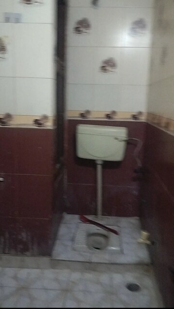 Bathroom in 2 BHK Independent House at RWA Apartments Sector 47, Sector 47 – for Rent