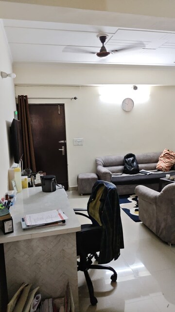 2 BHK Apartment For Rent in Javin Raj Empire, Raj Nagar Extension