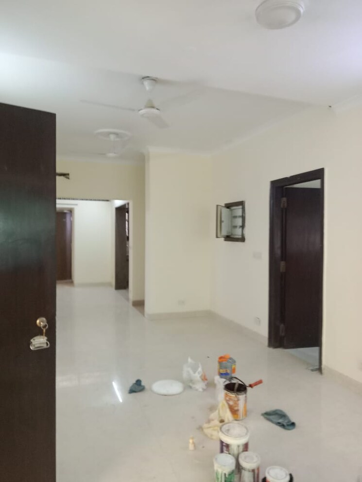 Room, vasant kunj 3 Bedroom 1500 Sq.Ft. Apartment In Vasant Kunj Delhi 9075084