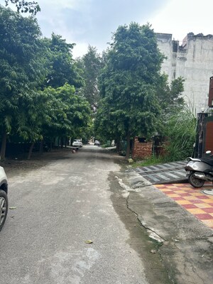 Parking in 3 BHK Independent House at Sector 108 – for Sale