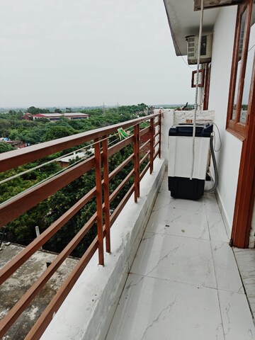 Balcony in 1 BHK Apartment at Saket – for Rent