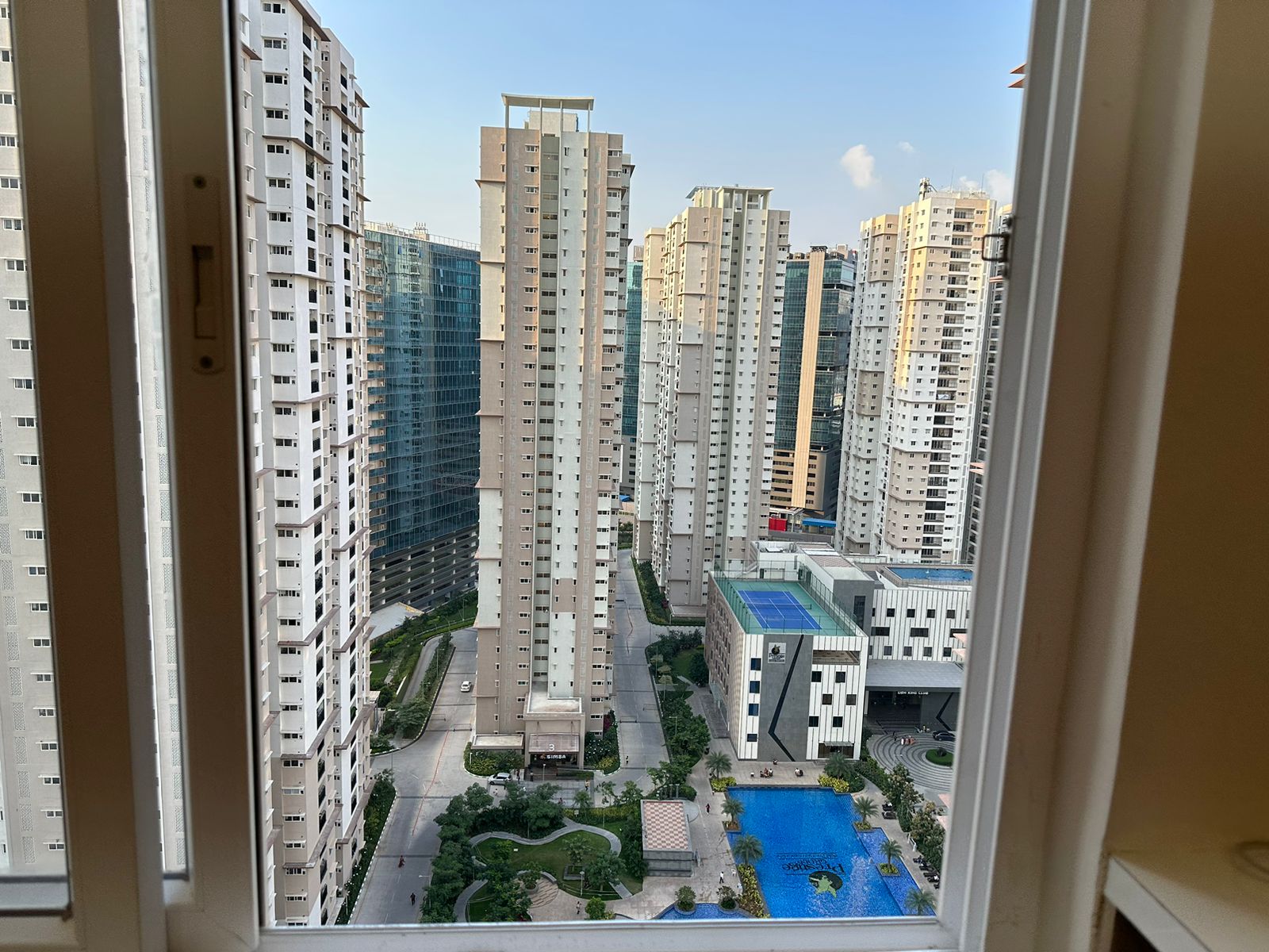 2.5 BHK Apartment For Rent in Prestige High Fields