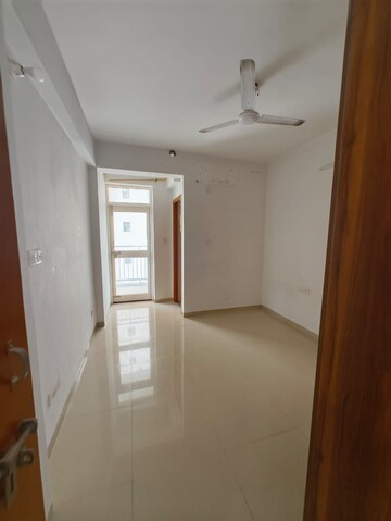 Room in 2 BHK Apartment at Adani Aangan, Sector 89a – for Rent