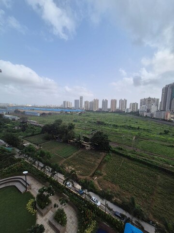 2 BHK Apartment For Rent in Kamdhenu Vogue, Sanpada