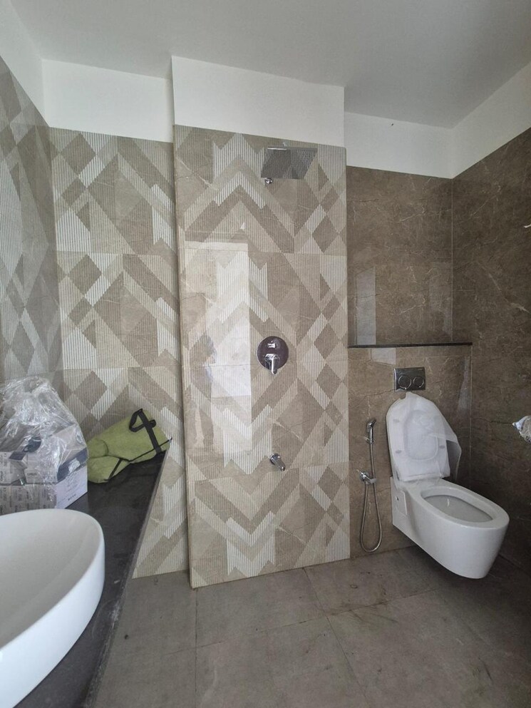 Bathroom, kamdhenu-vogue 2 Bedroom 700 Sq.Ft. Apartment In Sanpada Navi Mumbai 9075083