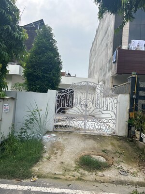 2 BHK Independent House For Sale in Sector 105
