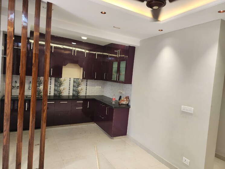 Kitchen, sector 57 2 Bedroom 240 Sq.Yd. Builder Floor In Sector 57 Gurgaon 9075096