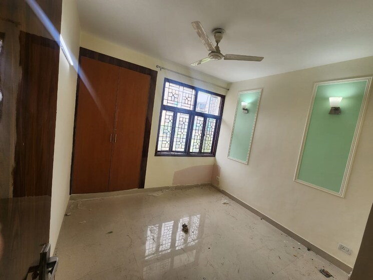 Bedroom, sector 57 2 Bedroom 240 Sq.Yd. Builder Floor In Sector 57 Gurgaon 9075096