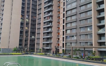 2 BHK Apartment For Rent in Sobha Dream Gardens, Thanisandra Main Road