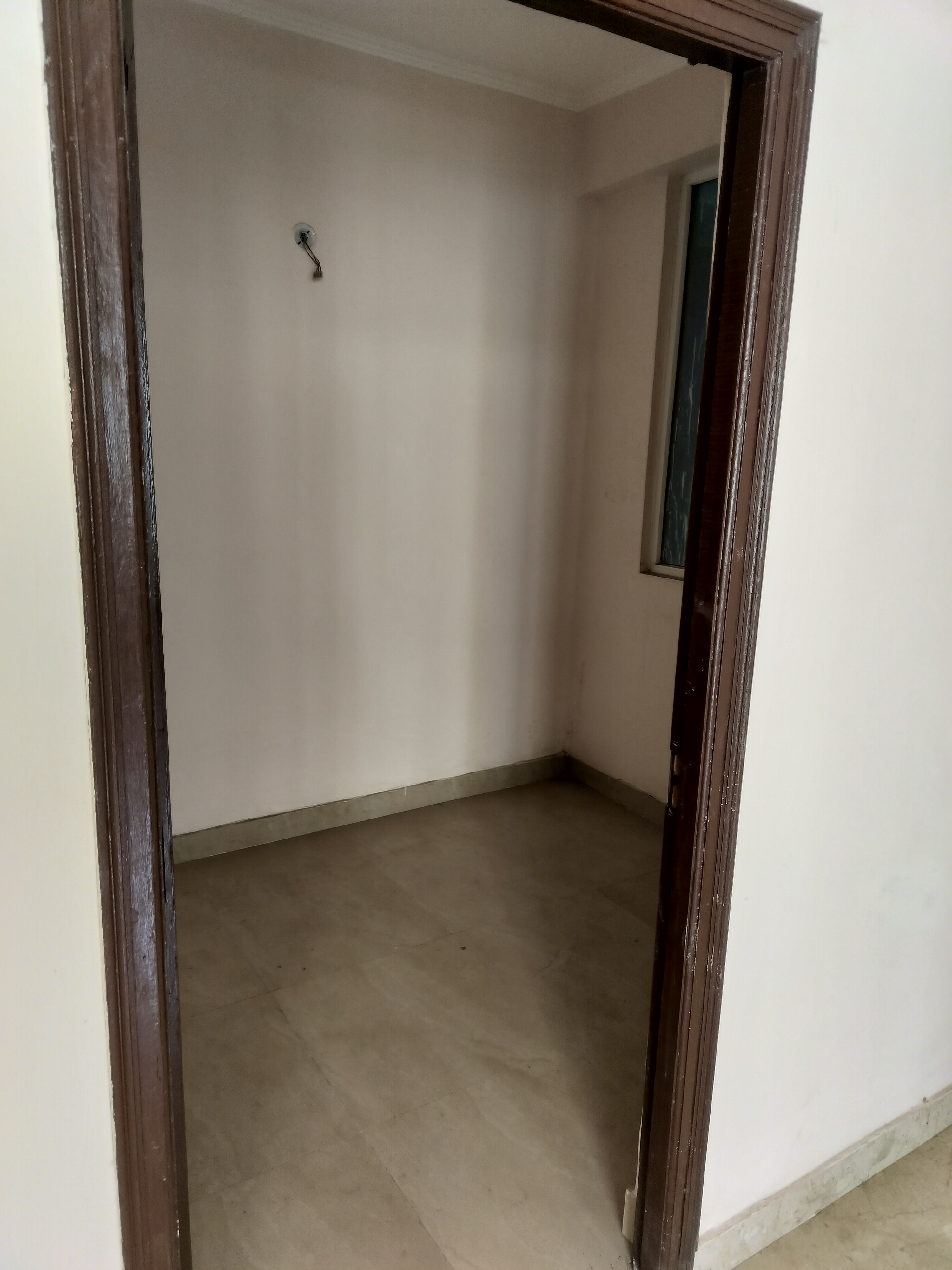 2.5 BHK + Study Room Apartment For Sale in Amrapali Golf Homes