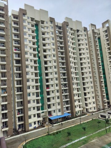 2.5 BHK Apartment – Exterior View View at Amrapali Golf Homes, Sector 4 Greater Noida - for Sale