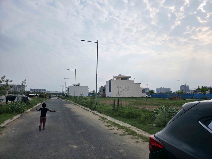 undefined, wave-city  194 Sq.Yd. Plot In Wave City Ghaziabad 9075167