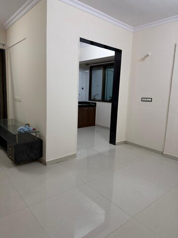 Room in 2 BHK Apartment at Akshar El Castillo, Nerul – for Rent
