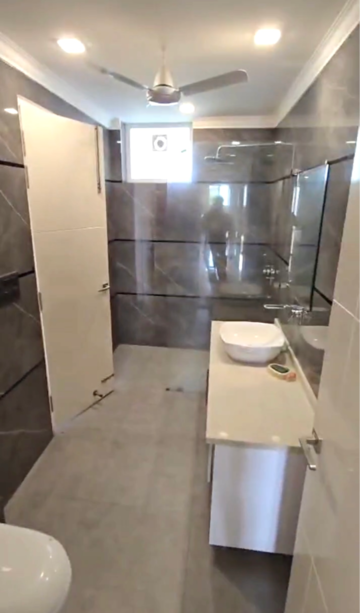 Bathroom in 4 BHK Builder Floor at BPTP Eden Estate, Sector 81 – for Sale