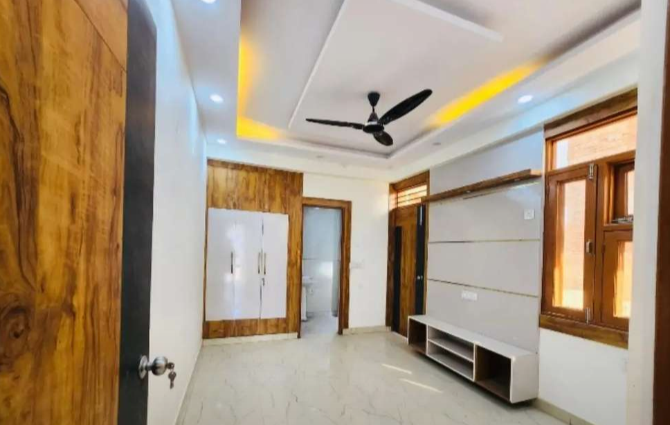 2 BHK + Pooja Room Builder Floor For Sale in Royal Residency 
